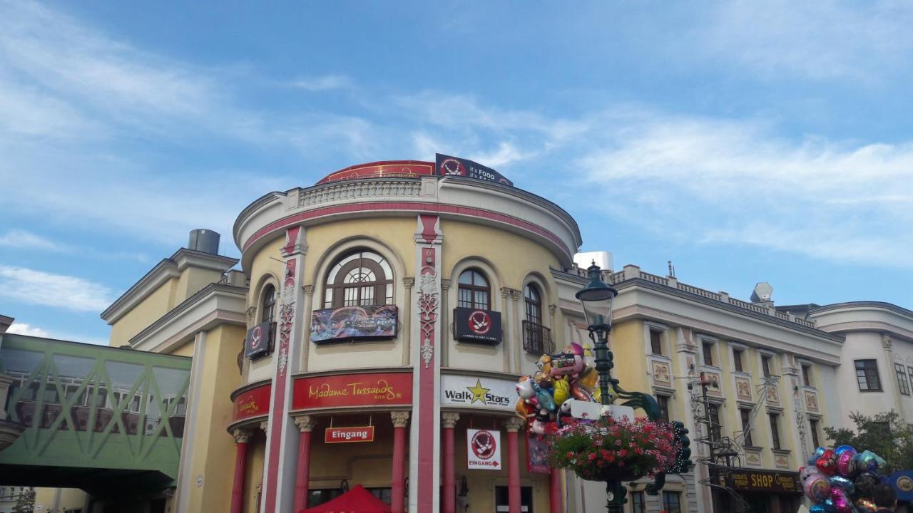 Budget Studio Near Prater Wien Exteriör bild