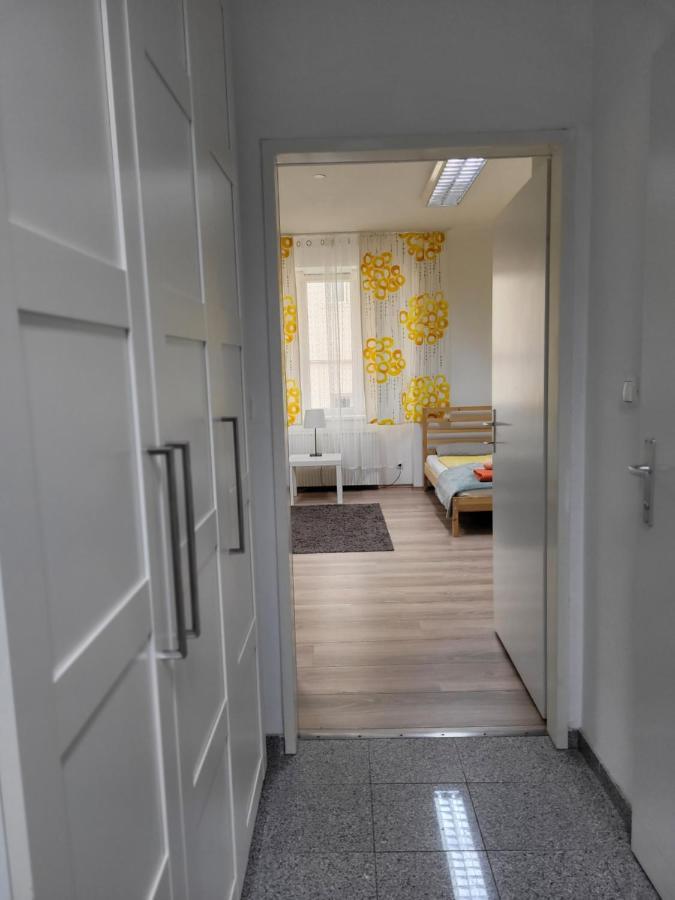 Budget Studio Near Prater Wien Exteriör bild