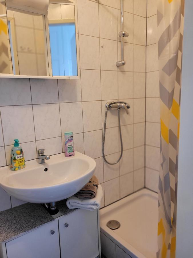 Budget Studio Near Prater Wien Exteriör bild